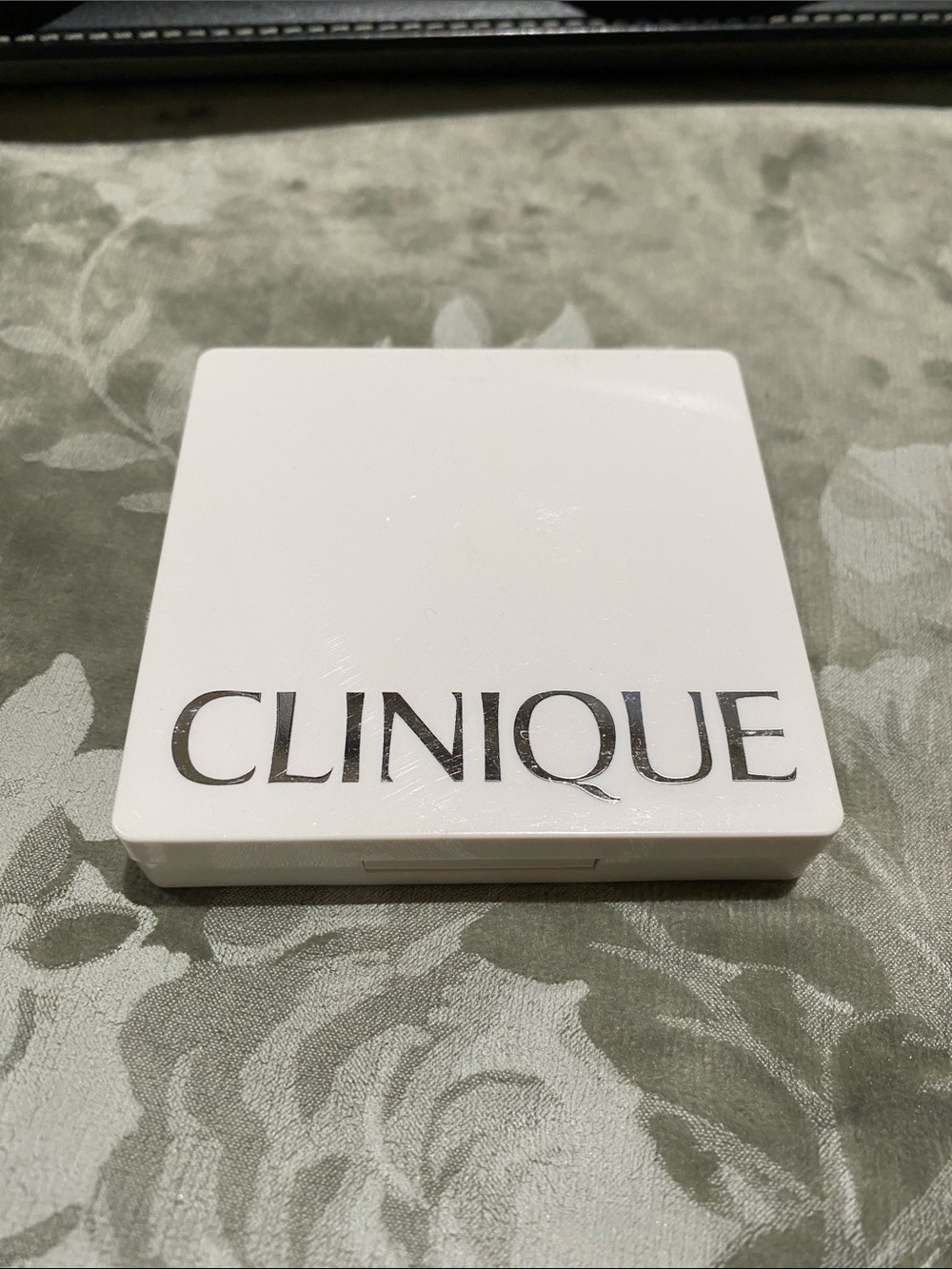 Clinique Colour Surge Eye Shadow Trio and Blush Set
